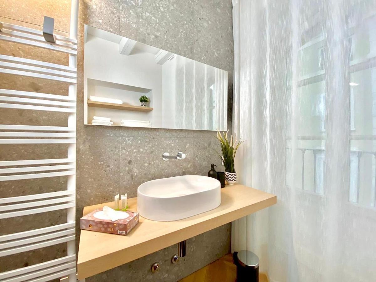 1Min Da Lago E Duomo Prestigioso Appartamento Como Ngoại thất bức ảnh